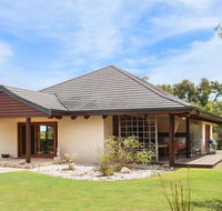 Yallingup Retreat - Taree Accommodation