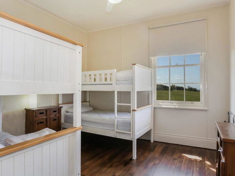 Yamba Pilot Cottage 1 - Pets Welcome - Close To Beach - Taree Accommodation 3