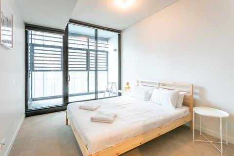 York & George: Sydney CBD - Taree Accommodation 2