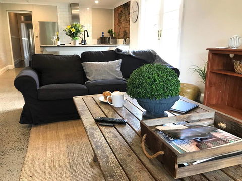 YSG The Edward Townhouse 151 - Walk To Town - Taree Accommodation 0