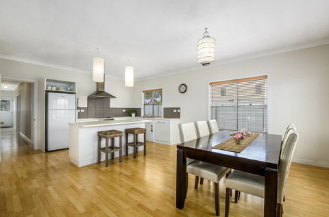 Zaahira House - Taree Accommodation 3