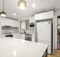 Coongarra Esplanade 41 Lakeshores - Taree Accommodation