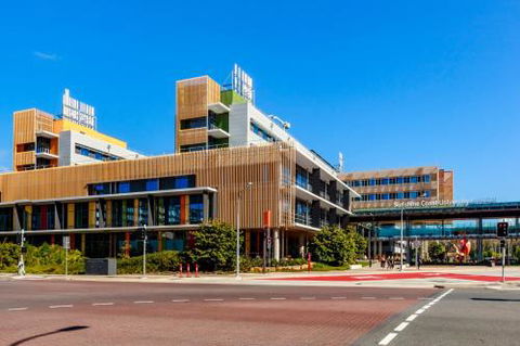 Mercure Sunshine Coast Kawana Waters - Taree Accommodation 2