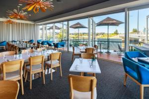 Mercure Sunshine Coast Kawana Waters - Taree Accommodation 5
