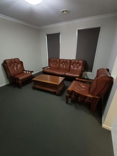 A Beautiful And Spacious Home. - Taree Accommodation 1