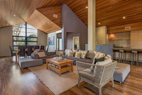 A Bush Utopia - Taree Accommodation 4