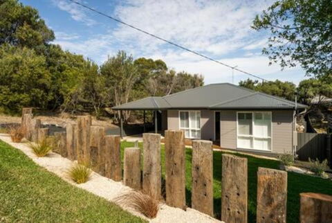 A Getaway For Two - Taree Accommodation 1