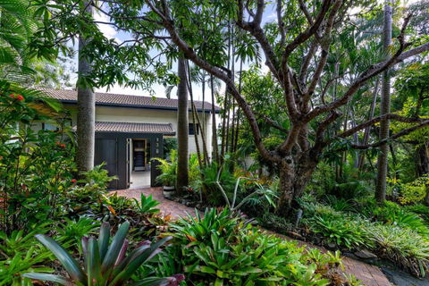 A Little Cove Treasure, Noosa Heads - Taree Accommodation 1