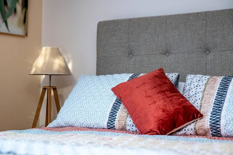 A Little Getaway - 17 Lawson St SWR - Taree Accommodation 3