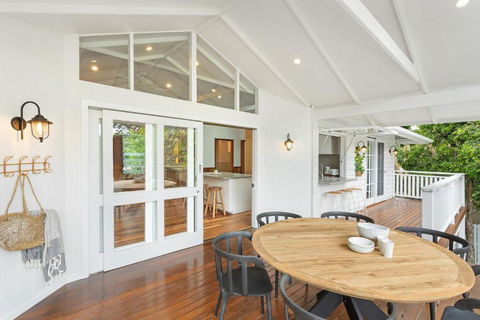 A Perfect Stay - Golden Hus - Taree Accommodation 1
