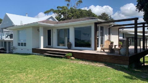 Absolute Beach Front - Taree Accommodation 0