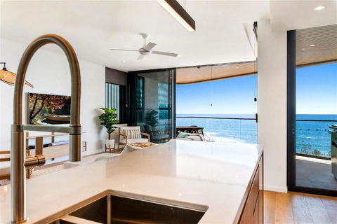 Absolute Beachfront Luxury Apartment - Taree Accommodation 2