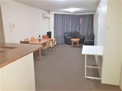 Accommodation Sydney - Kent Street Sydney CBD Top Floor 2 Bedroom Apartment With Balcony - Taree Accommodation 4