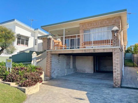 Adacos 19 On Sturt - Bring Your Own Linen - Taree Accommodation 0