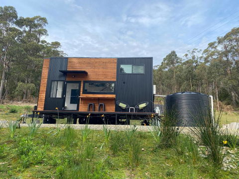 Adina Tiny House Bruny Island - Taree Accommodation 1