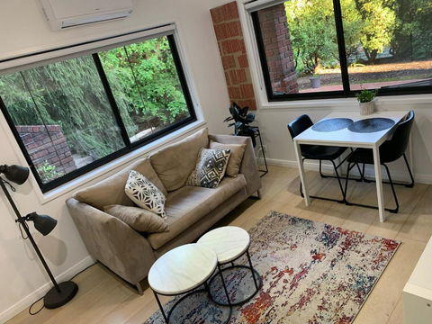 Adorable 1 Bedroom Private Apartment - Taree Accommodation 3