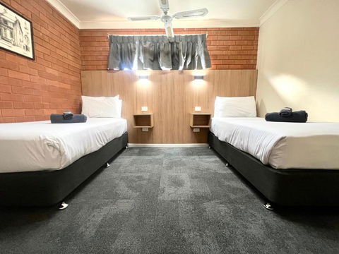 Adrian Motel - Taree Accommodation 2