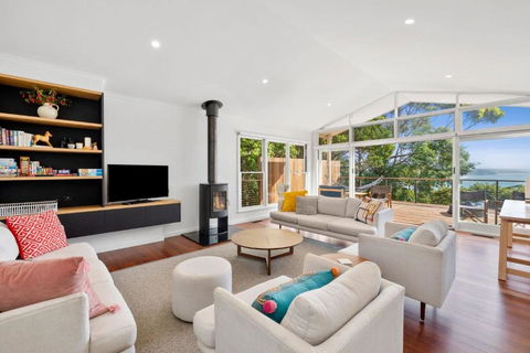 Adrift - Taree Accommodation 1
