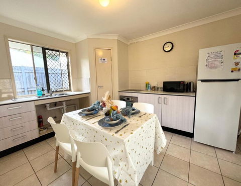 Affordable 3-Bedroom Grannyflat In Coopers Plains - Taree Accommodation 0