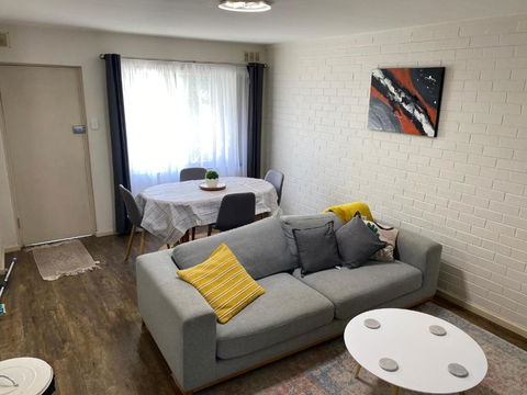 Affordable Inglewood Apartment+Pool - Taree Accommodation 3