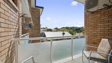 Affordable, Pool, Spa, Beach, Sleeps 5 - Taree Accommodation 2
