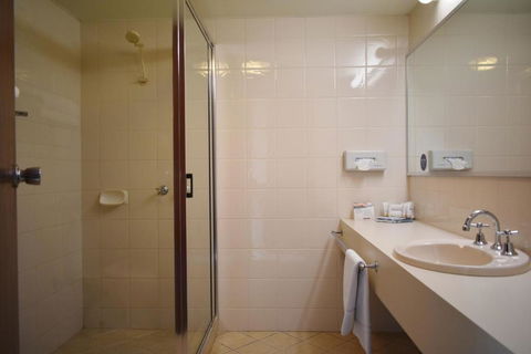 Admiral Motel Bunbury - Taree Accommodation 3