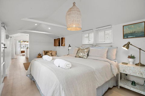 A Perfect Stay - The Boat House - Taree Accommodation 0