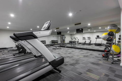 Amazing View In Large Apartment Barton ACT - Taree Accommodation 2