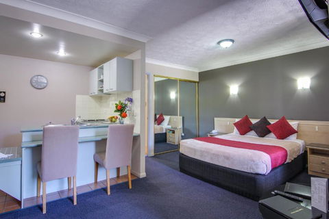 Albion Manor - Taree Accommodation 1