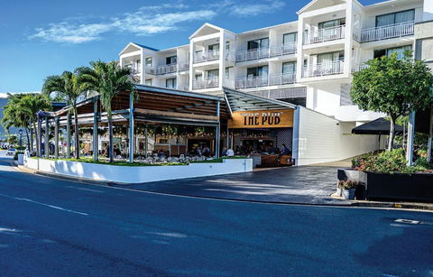 Airlie Beach Hotel - Taree Accommodation 2