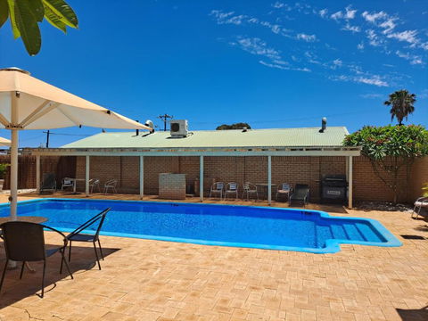 Albion Hotel - Taree Accommodation 1