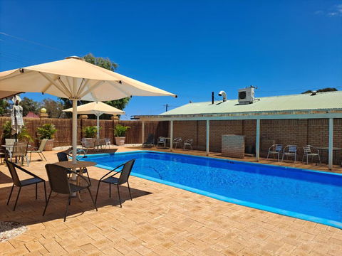 Albion Hotel - Taree Accommodation 2