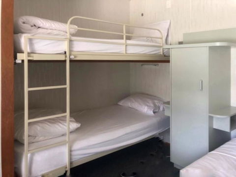 Alexandra Parklife Studio 3 - Taree Accommodation 3