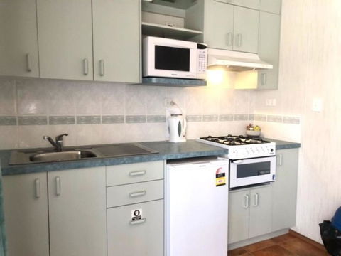 Alexandra Parklife Studio 3 - Taree Accommodation 4