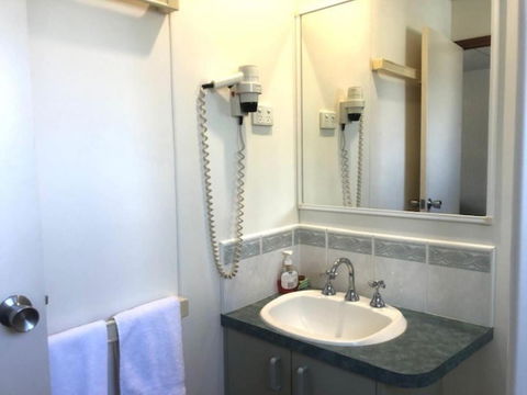 Alexandra Parklife Studio 5 - Taree Accommodation 4
