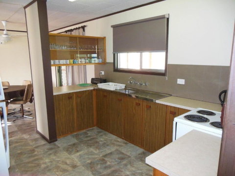 All Decked Out In Edithburgh - Taree Accommodation 1