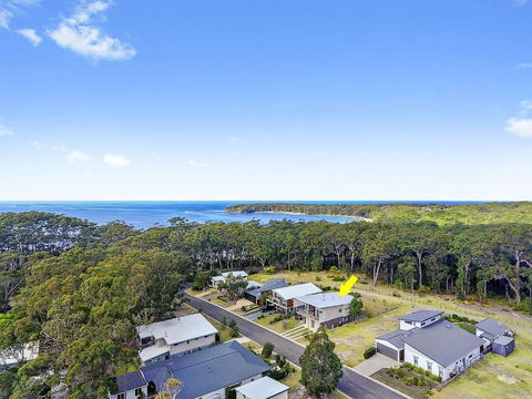 Allawah Beach House - Taree Accommodation 1