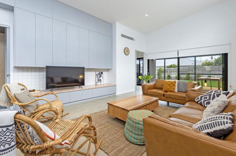 Allure - Taree Accommodation 2