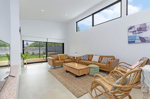 Allure - Taree Accommodation 3