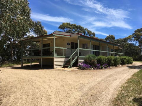 Allusion Farmstay And Vineyard Units - Taree Accommodation 1
