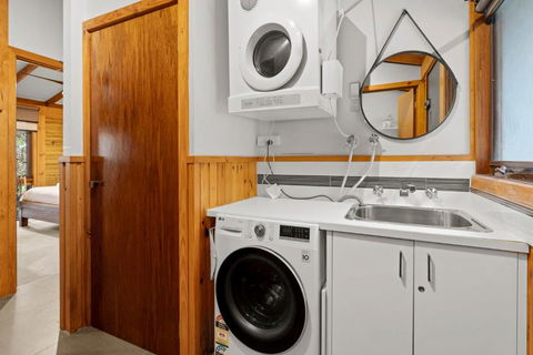 Alpine Creek House And Cabin - Taree Accommodation 4