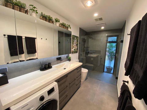 Altura Apartment Bright - Taree Accommodation 2