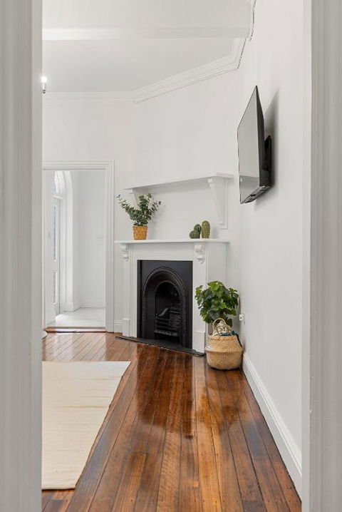 Amazing 2BR Apartment Near Barangaroo - Taree Accommodation 4