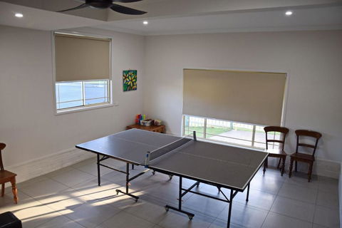 Amberlee House - Bring Your Own Linen - Taree Accommodation 2