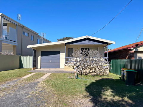 Amble Inn - Bring Your Own Linen - Taree Accommodation 0