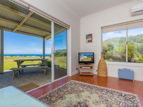 Amhurst Cottage - Taree Accommodation 0