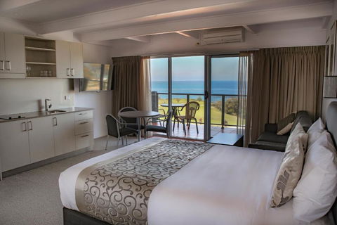 Amooran Oceanside Apartments And Motel - Taree Accommodation 2