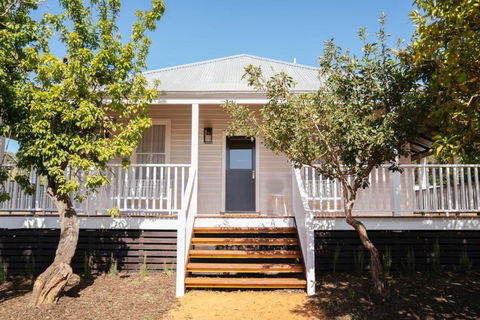 Ampersand Estates - Taree Accommodation 1