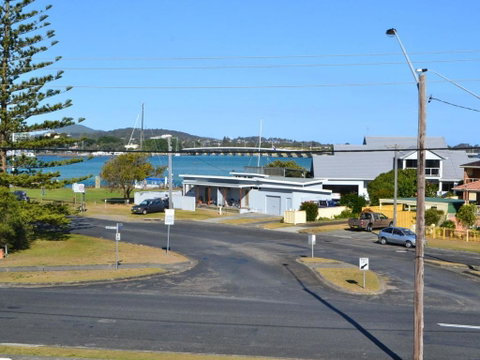 Anchorage 10 - Taree Accommodation 4