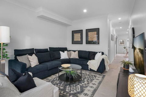 Andrica House - Your Southern Highlands Retreat! - Taree Accommodation 0